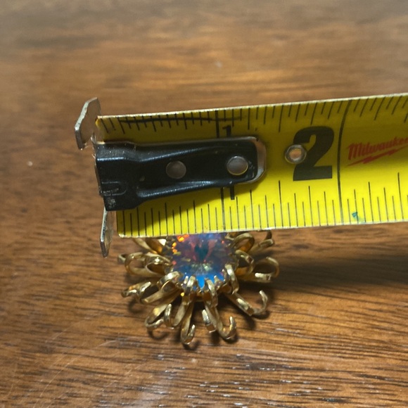 Sarah Coventry Mystic Rivoli Blue Brooch 1969